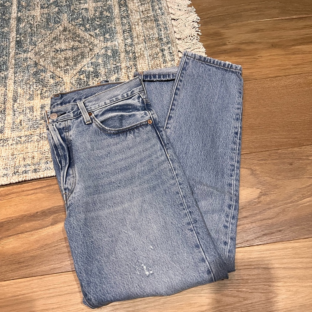 Levi 501 Skinny Jeans Can’t Touch This